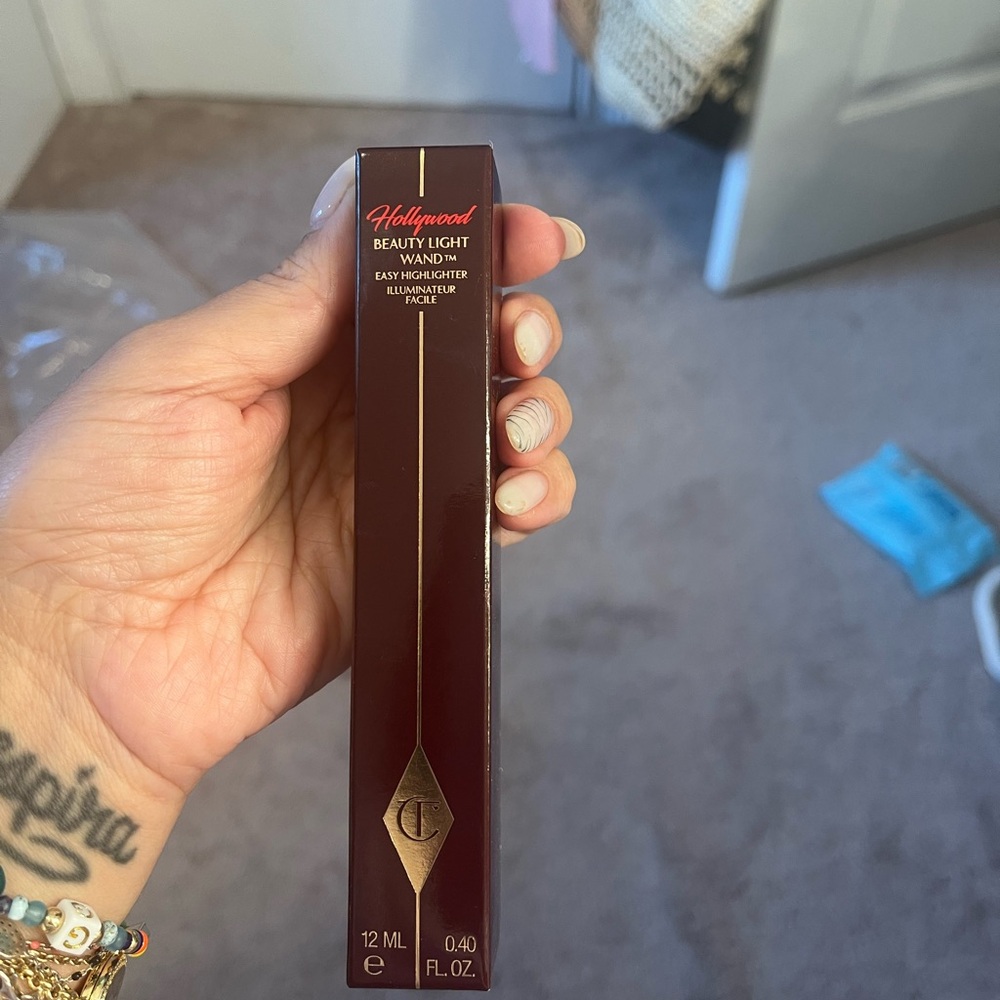 Charlotte Tilbury Spotlight Highlighter - Cream and Brown